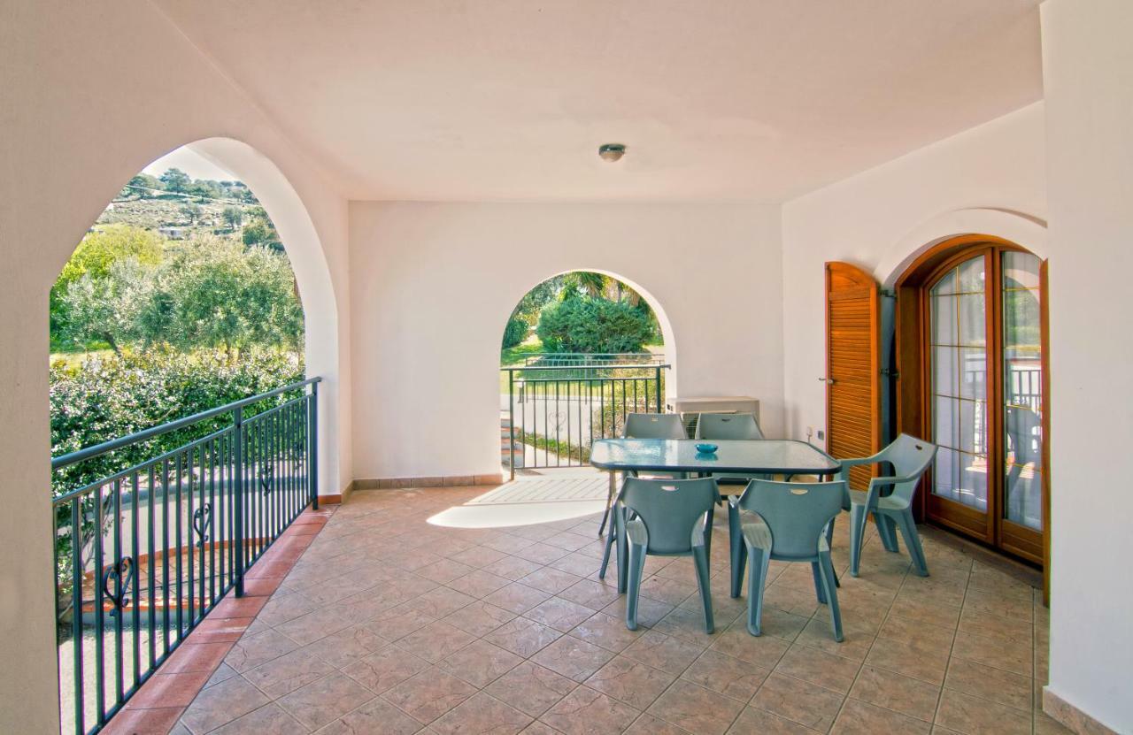 Villa Pylona ลินดอส ภายนอก รูปภาพ