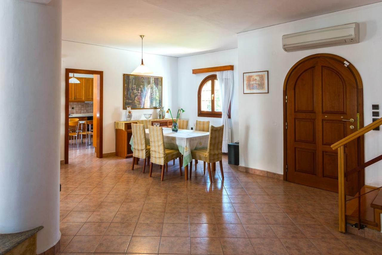 Villa Pylona ลินดอส ภายนอก รูปภาพ
